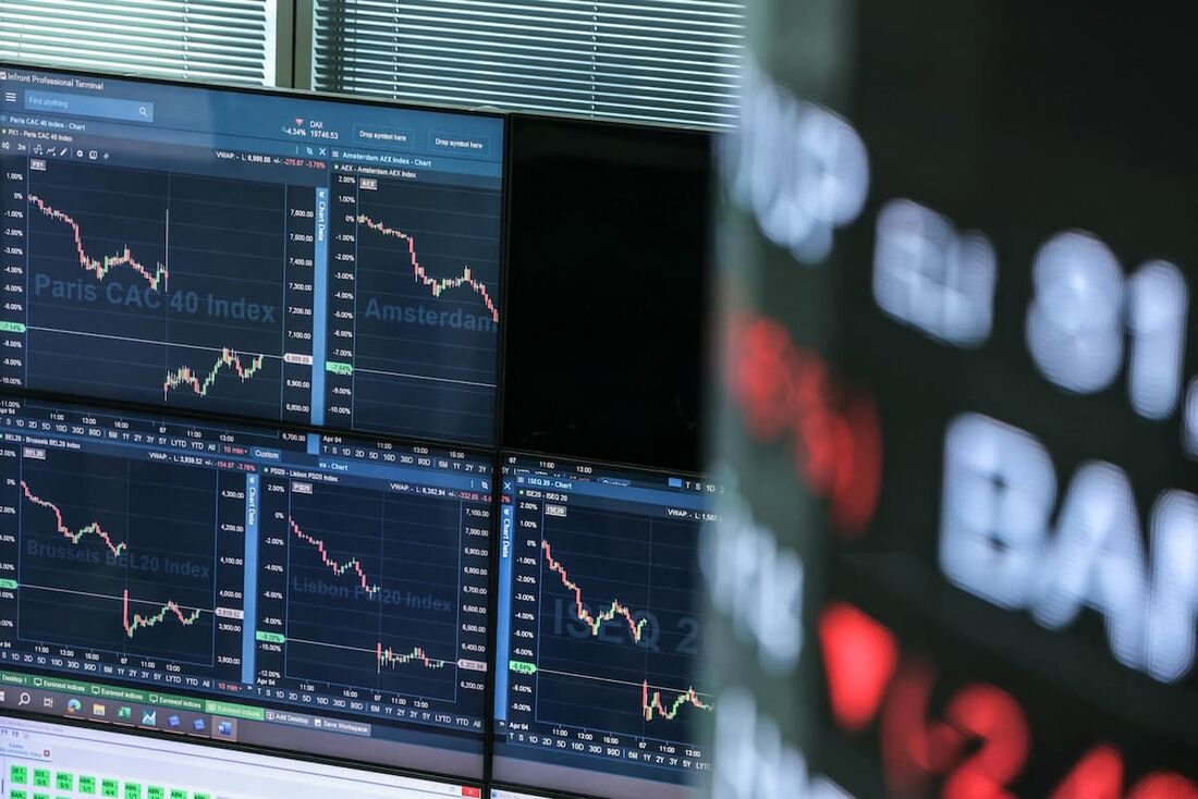 Ibovespa renova recorde, mas opera no zero a zero em meio à fraqueza em NY