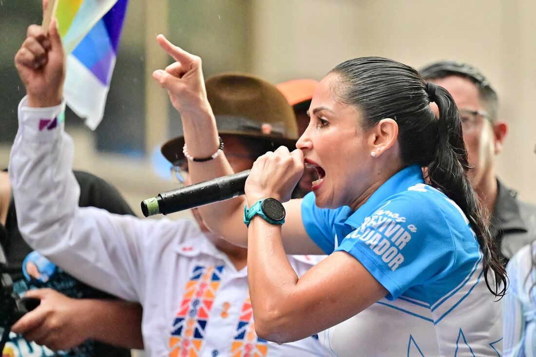 A candidata presidencial do Equador pelo partido Movimiento Revolución Ciudadana (Movimento Revolucionário Cidadão), Luisa González