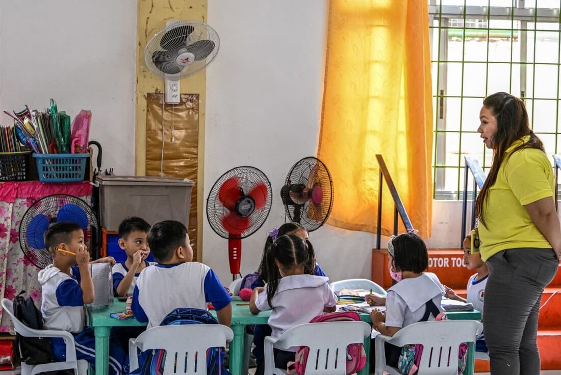 No ano passado, as ondas de calor forçaram milhões de crianças nas Filipinas a abandonar a escola