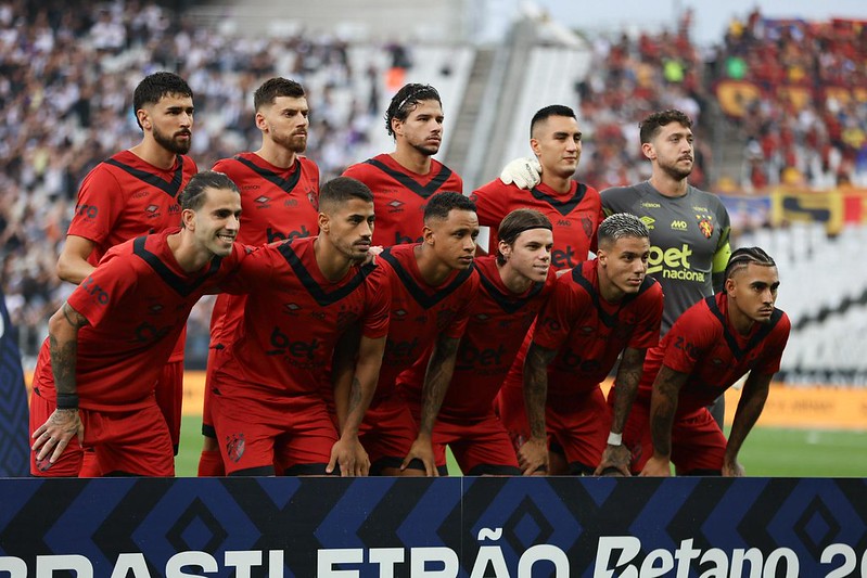 Time do Sport antes de a bola rolar contra o Corinthians