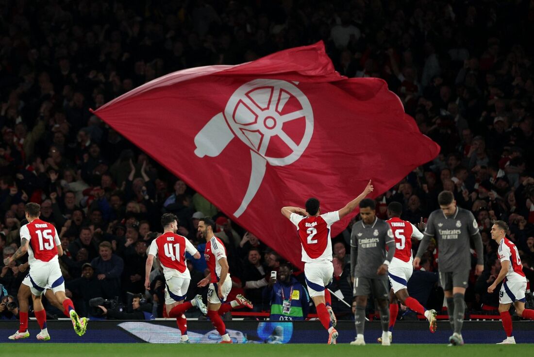 Arsenal - equipe de Londres manteve o embalo ao golear o Ipswich Town, fora de casa, por 4 a 0