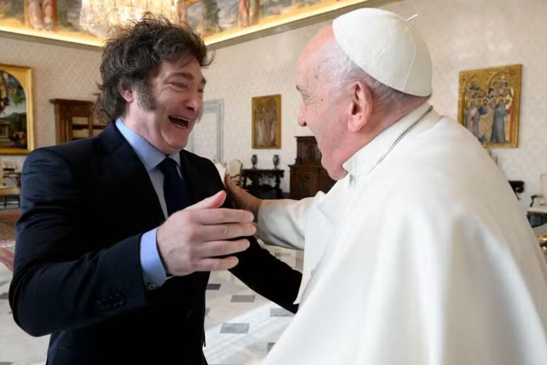 Javier Milei e Papa Francisco se encontram no Vaticano