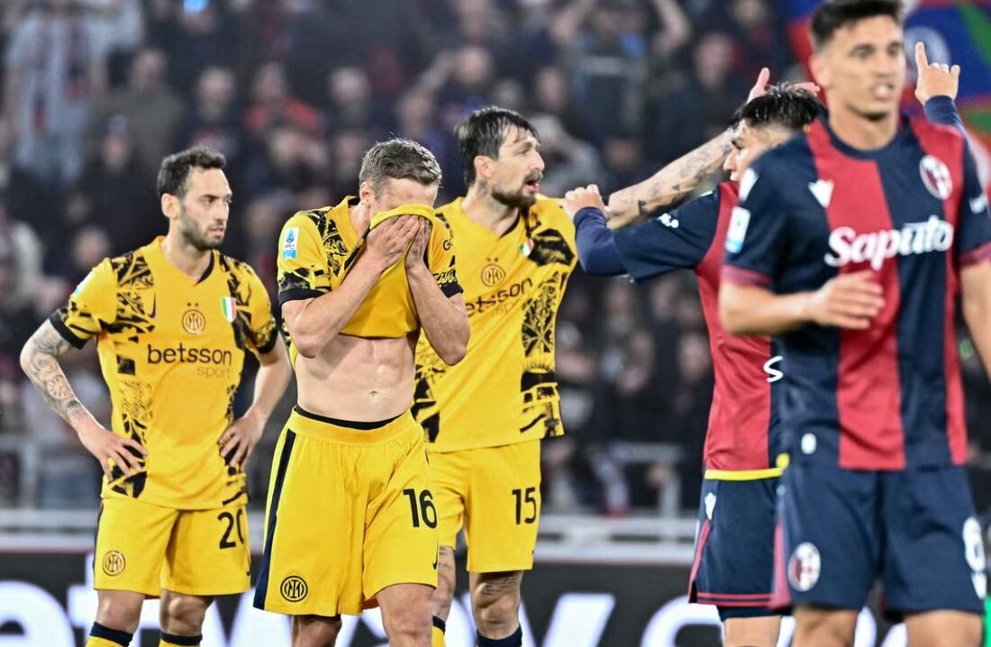 A Inter de Milão perdeu a vantagem que tinha em relação ao Napoli