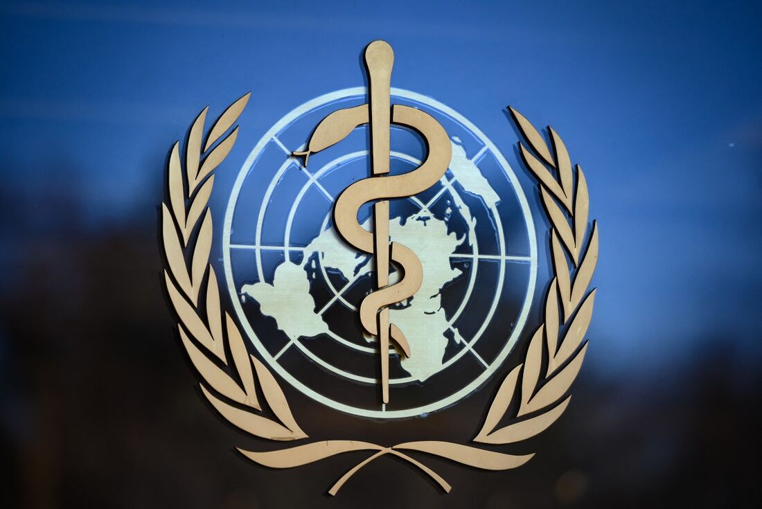  O logotipo da Organização Mundial da Saúde (OMS) em sua sede em Genebra