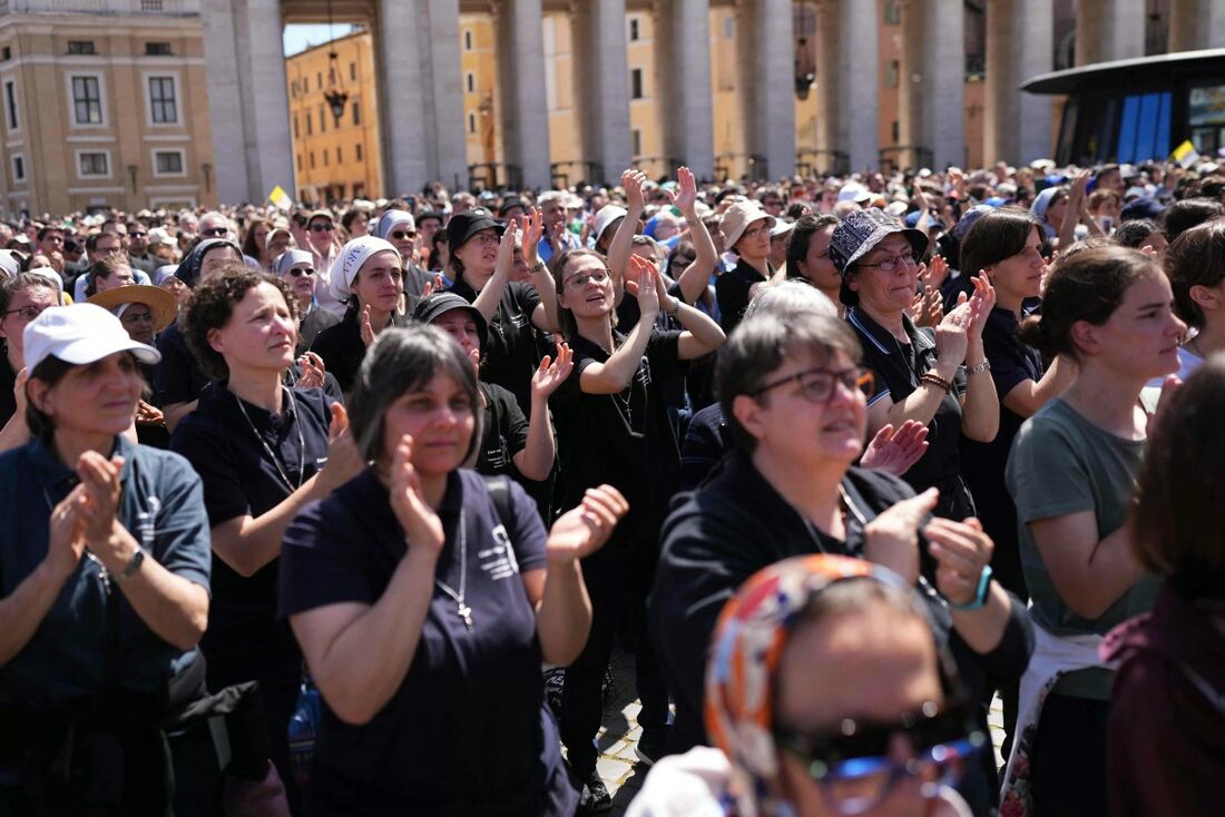 Funeral do papa Francisco acontece na Praça de São Pedro e arredores