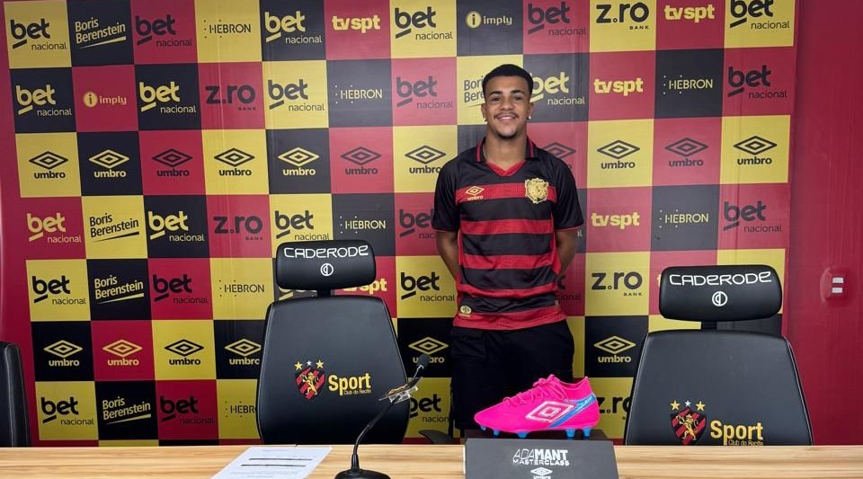 Arthur Maron, novo centroavante do sub-20 do Sport