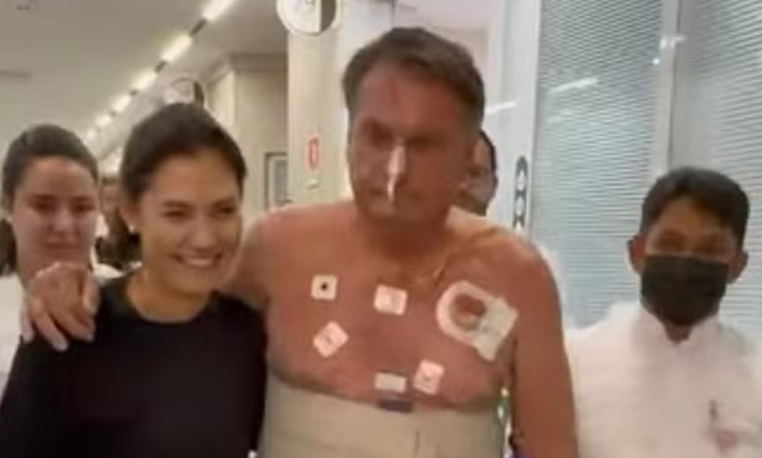 Bolsonaro se recupera de uma nova cirurgia