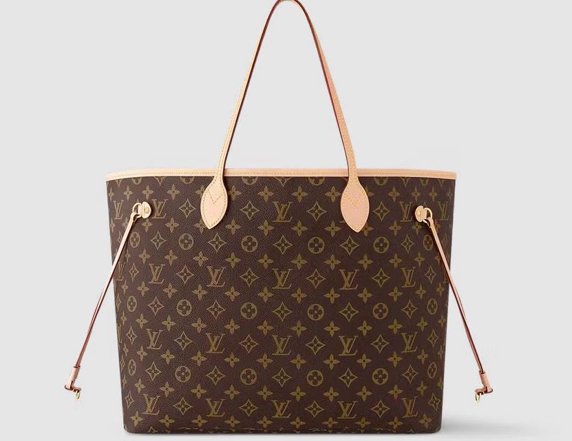 Modelo Neverfull GM passa a custar US$ 2.200 nos EUA após reajuste; Louis Vuitton sobe preços para compensar tarifas sobre importações da União Europeia 