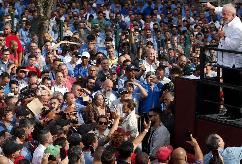 Tem sido difícil a esquerda juntar pessoas em atos públicos