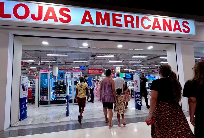 Grupo de ex-executivos tinha como objetivo elevar ou manter elevadas a cotação e o preço das ações para obter vantagem indevida ou lucro com a inserção de receitas fictícias no balanço da empresa