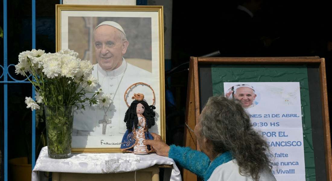 Argentinos lamentam morte do papa