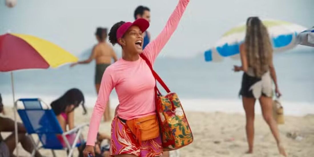 Raquel, interpretada por Taís Araújo em ''Vale Tudo'', decide vender sanduíche natural na praia