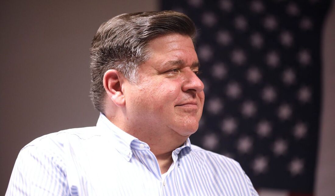 O governador de Illinois, JB Pritzker