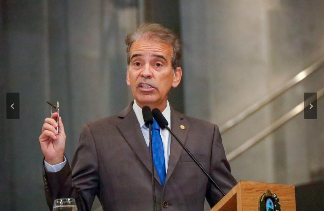 Presidente da Comissão de Constituição, Legislação e Justiça, deputado Alberto Feitosa (PL)