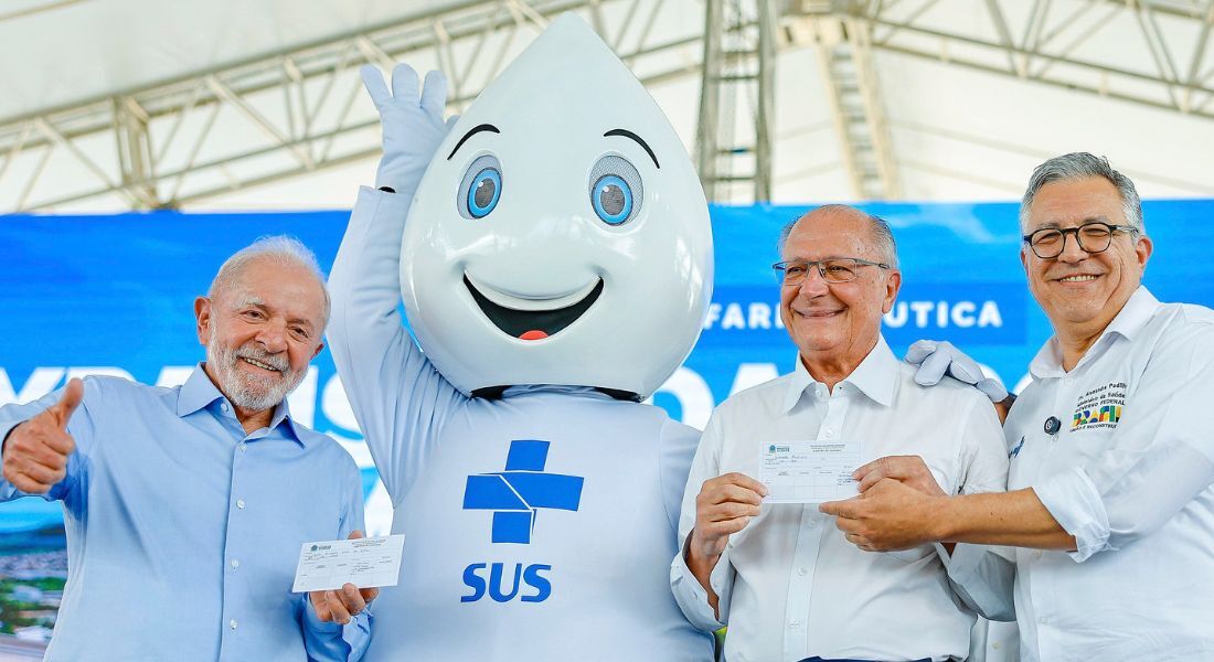 Lula, Alckmin e Padilha no lançamento da campanha nacional de vacinação contra a gripe