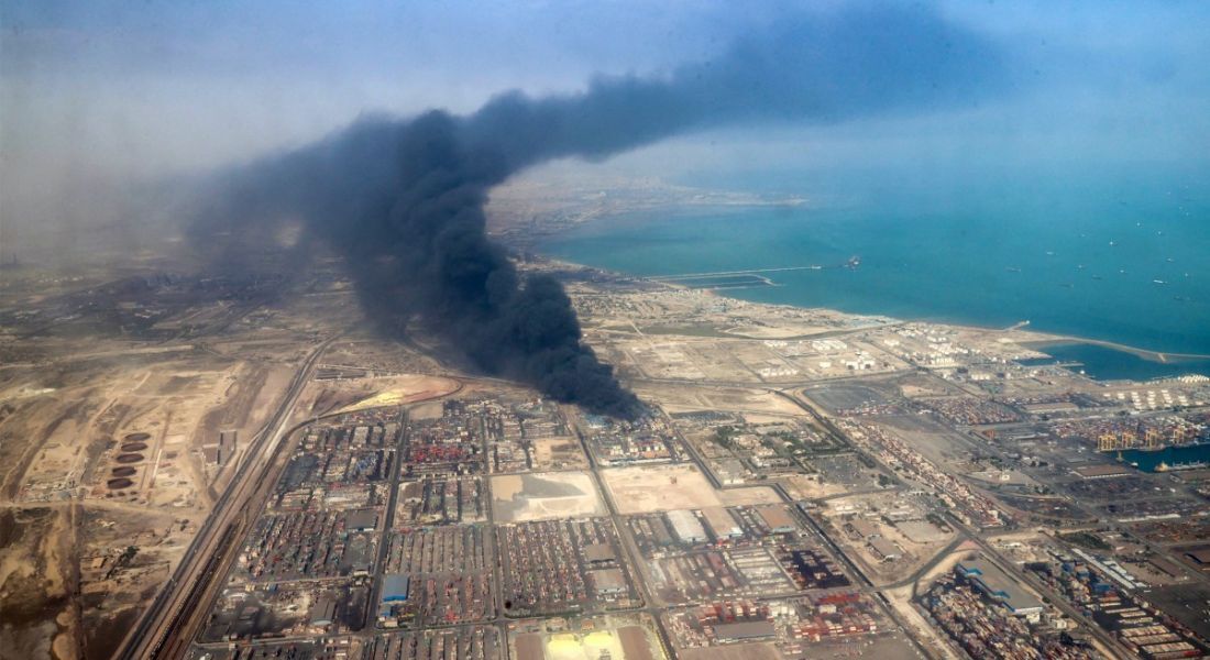 Explosão em porto Shahid Rajaee, próximo ao Estreito de Ormuz, no sul do Irã