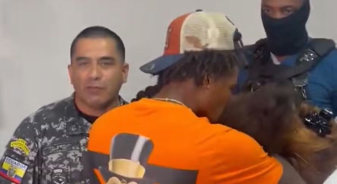 Polícia do Equador resgata esposa e filho de jogador do Emelec que foram sequestrados