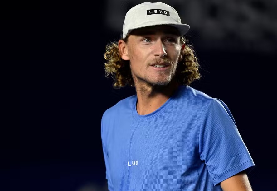 Max Purcell foi suspenso por 18 meses 