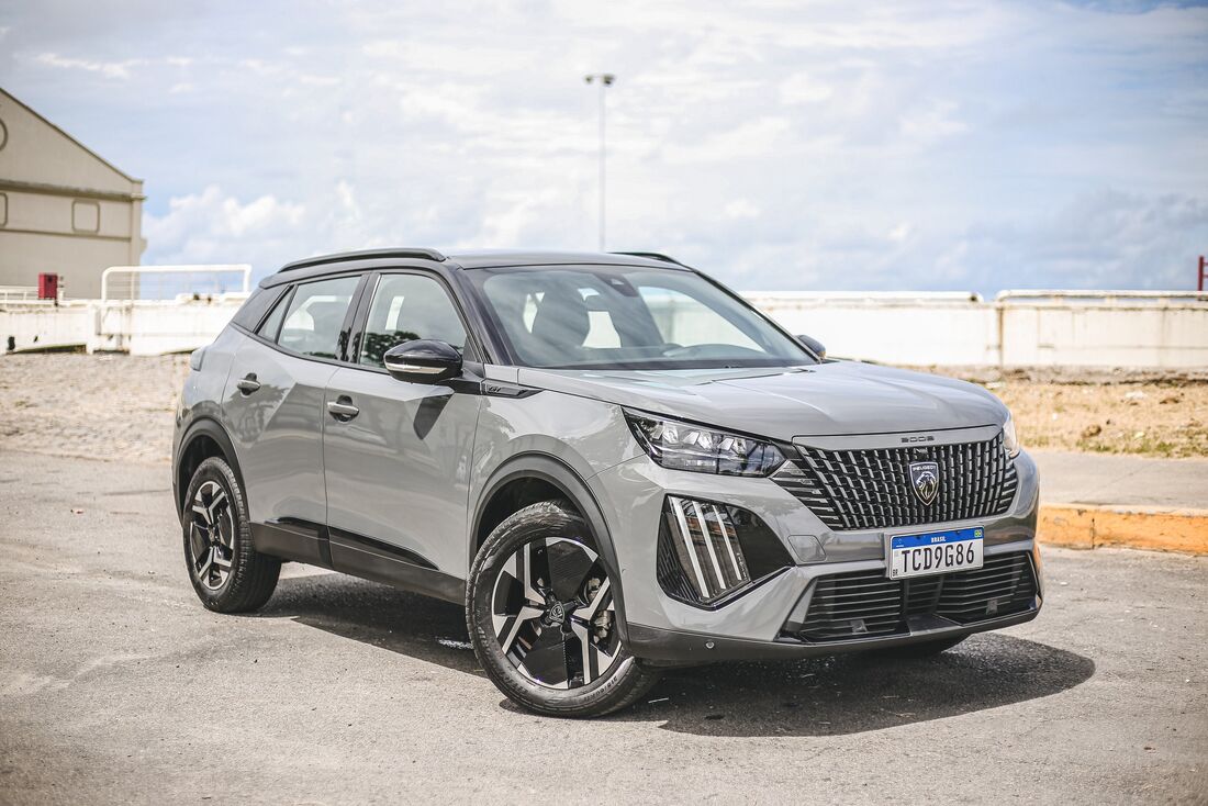 Peugeot 2008 - falha na fixação da bomba de alta pressão pode causar vazamento de combustível ou óleo, com risco de incêndio