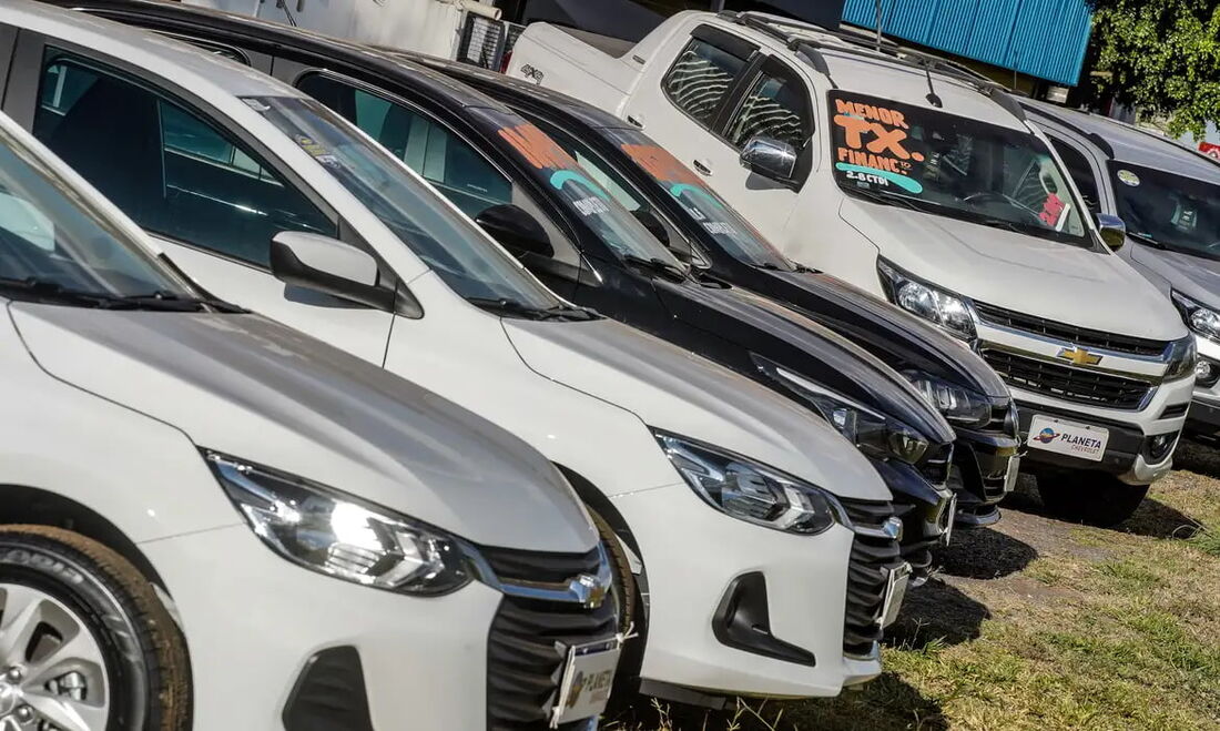 As importações de veículos vindos da China ao Brasil no mês de agosto superaram pela primeira vez na história as importações vindas da Argentina.