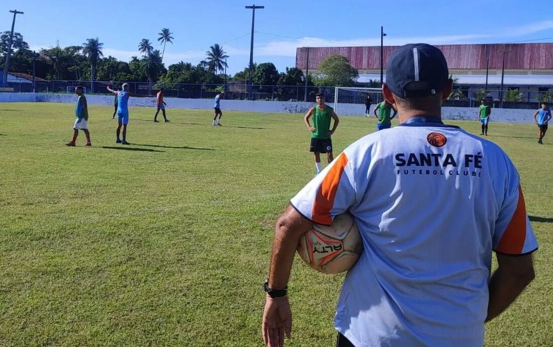 Santa Fé busca jovens para formar o time que vai disputar a Série A3 do Pernambucano