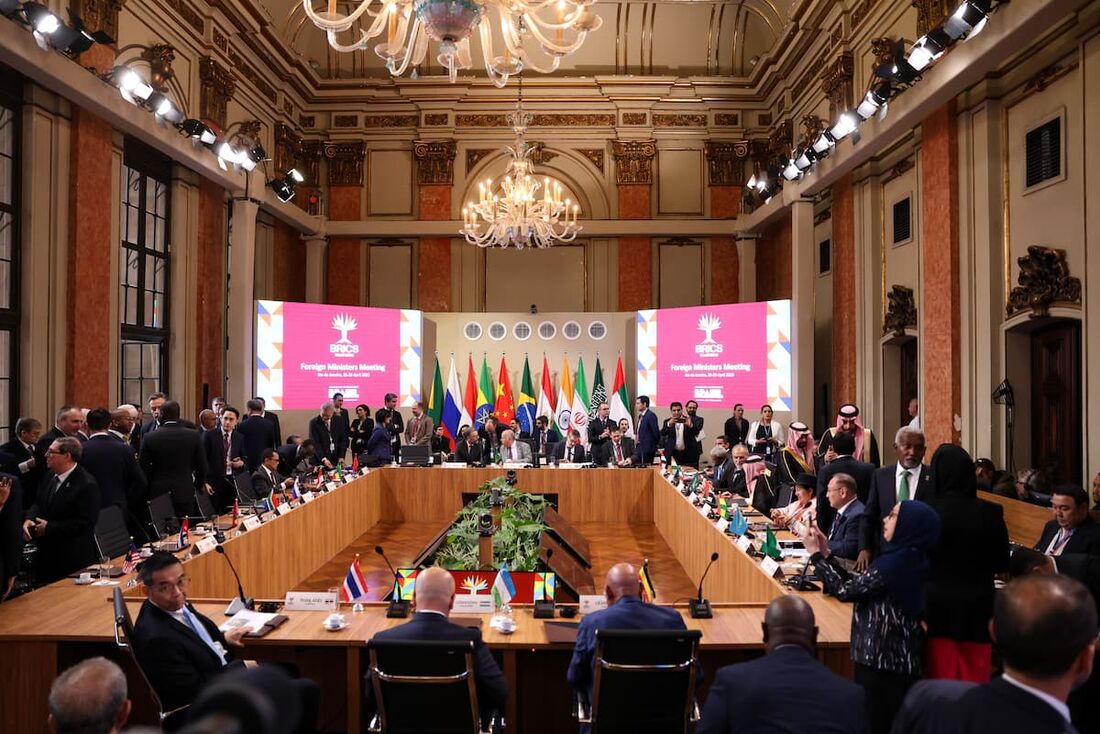 Reunião dos ministros de relações exteriores do BRICS no Palácio Itamaraty, no centro do Rio de Janeiro.