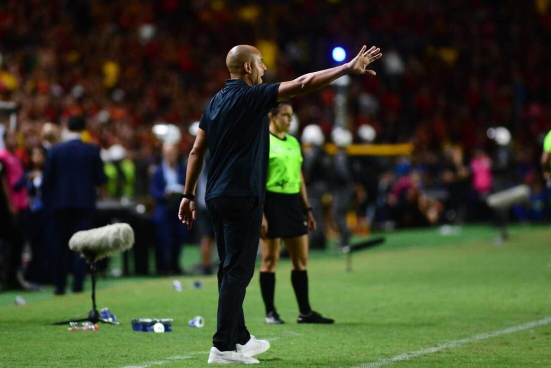 Pepa, técnico do Sport