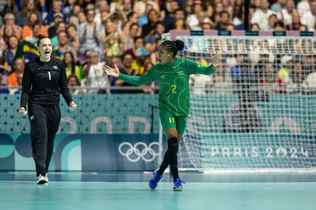 Seleção Brasileira Feminina de Handebol faz amistosos contra Hungria em preparação para o Mundial