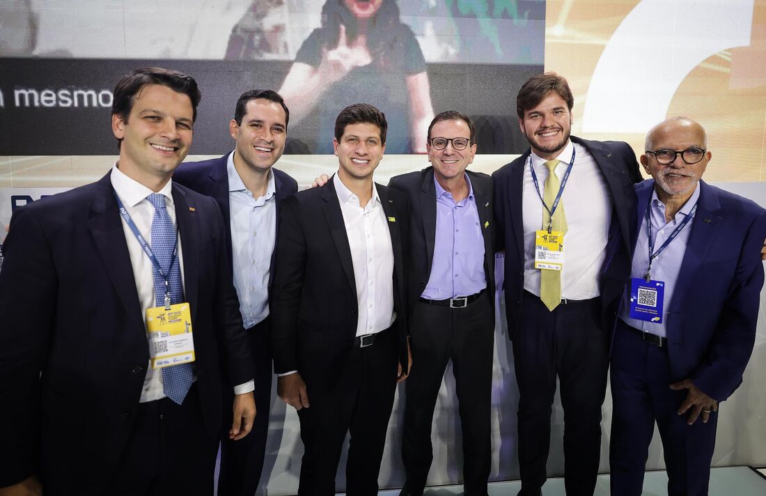 João Campos assume vice-presidência de Relações Institucionais da Frente Nacional de Prefeitos