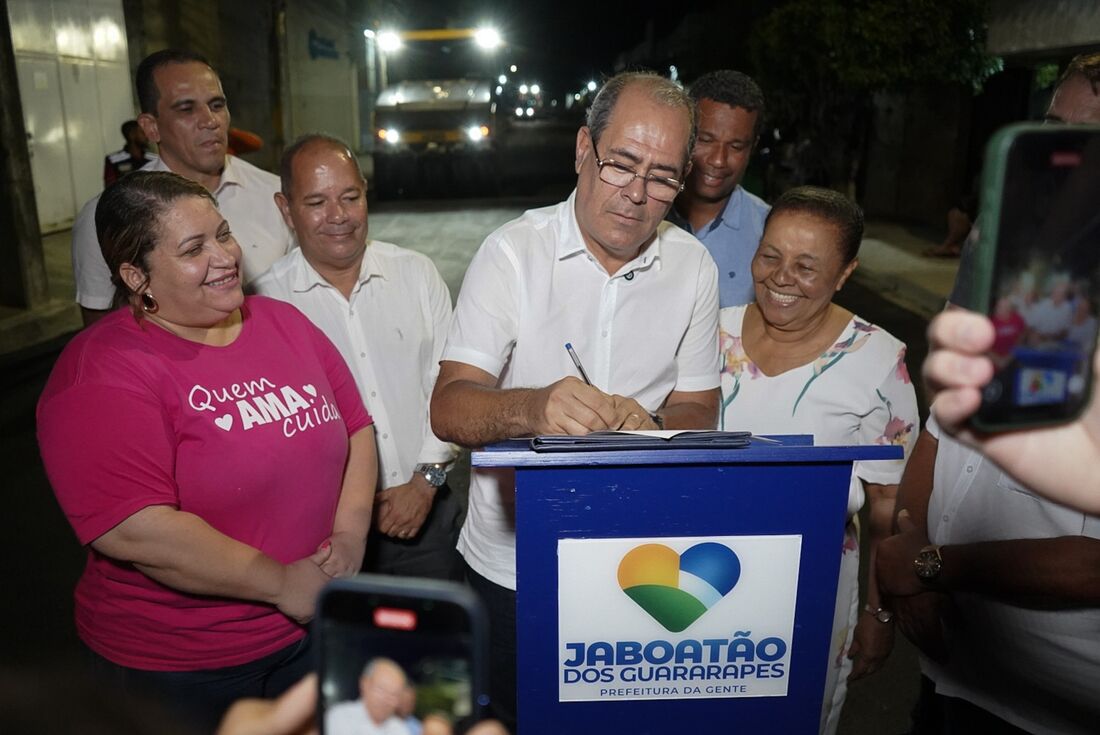 Irmã Babate, vice de Mano Medeiros, assume prefeitura de Jaboatão dos Guararapes por dez dias