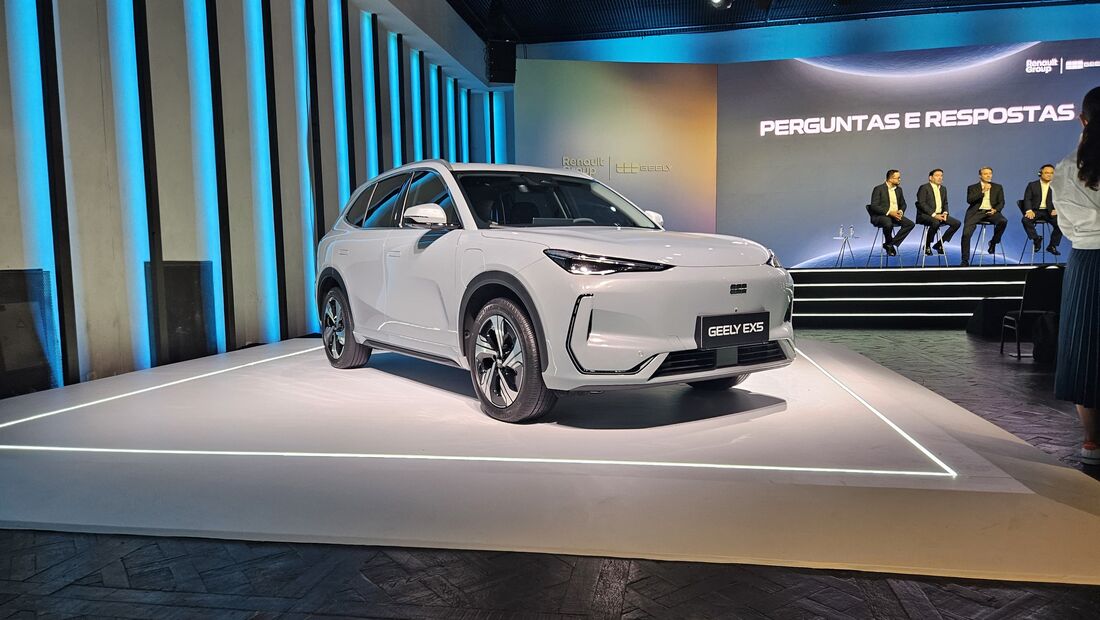 Geely EX5 é um SUV 100% elétrico que marca a chegada da chinesa no Brasil em parceria com a Renault
