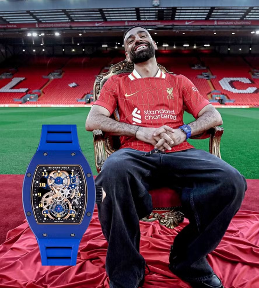 Salah usa relógio avaliado em mais de R$ 5 milhões em renovação com Liverpool