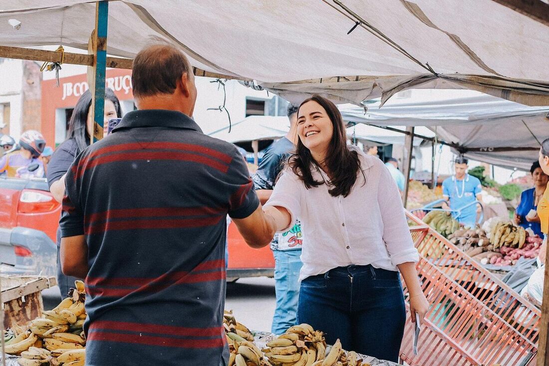 Deputado federal Maria Arraes visita Agreste Meridional pernambucano, após lincença maternidade