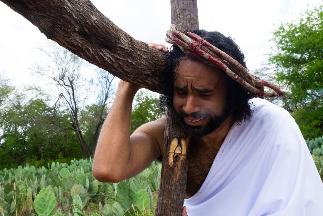 Encenação do espetáculo Jesus Sertanejo A Paixão de Cristo