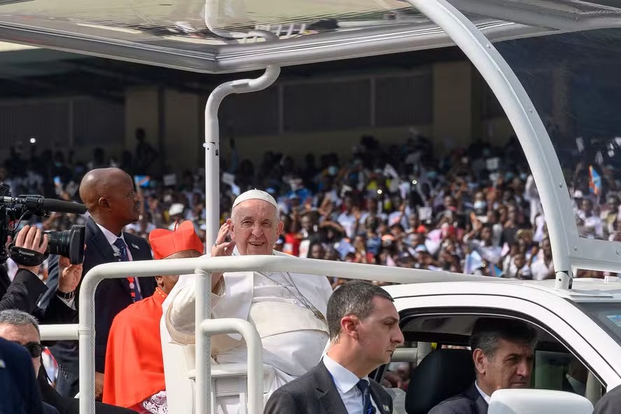 Igreja Católica vai sortear carro usado pelo Papa Francisco no Panamá 