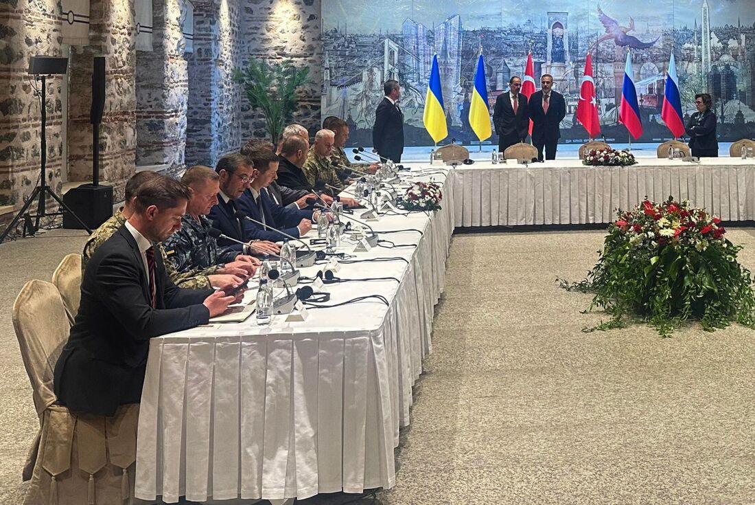 Reunião entre Rússia e Ucrânia em Istambul