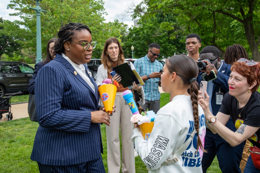 LaMonica McIver, congressista democrata da Câmara de Representantes americana
