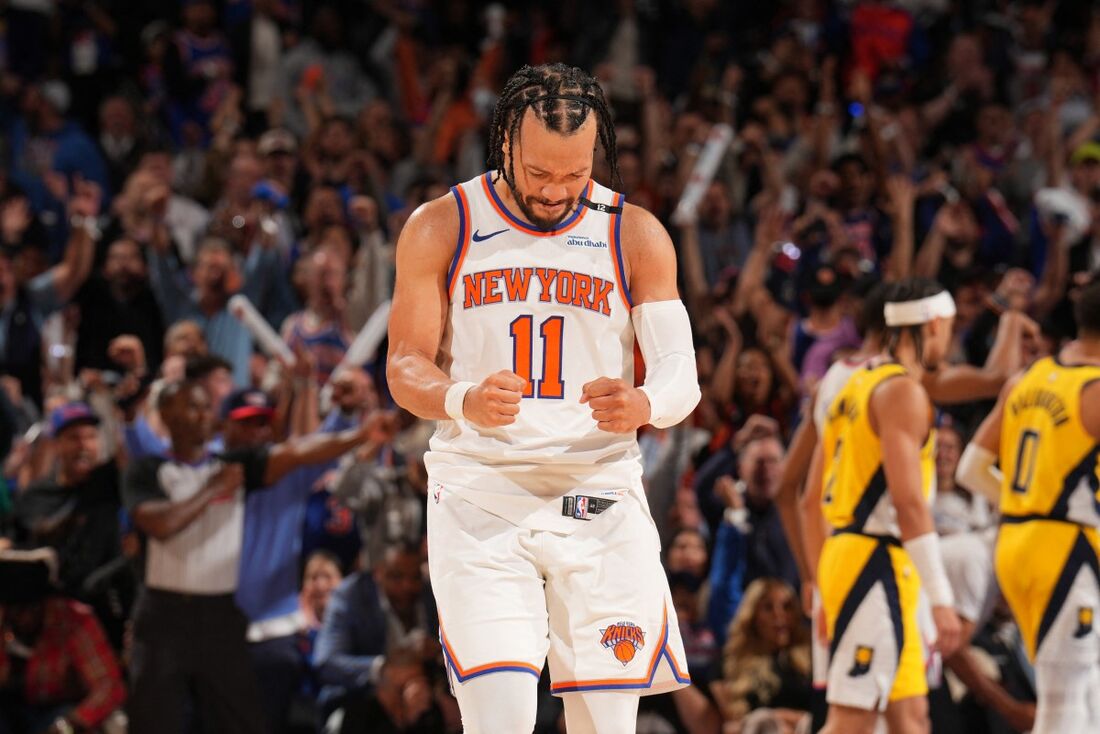 Jalen Brunson comemora vitória dos Knicks