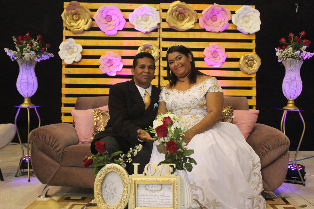 O casamento coletivo realizará a união civil de 35 casais em Olinda neste sábado (31)