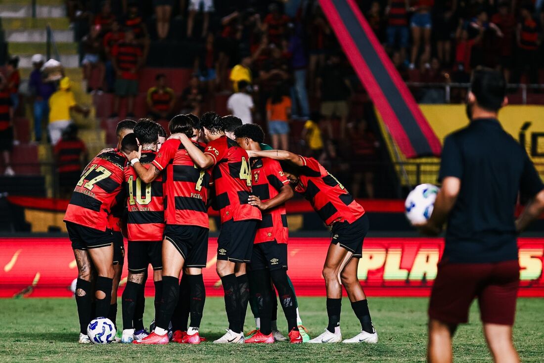 Time do Sport, na Ilha do Retiro