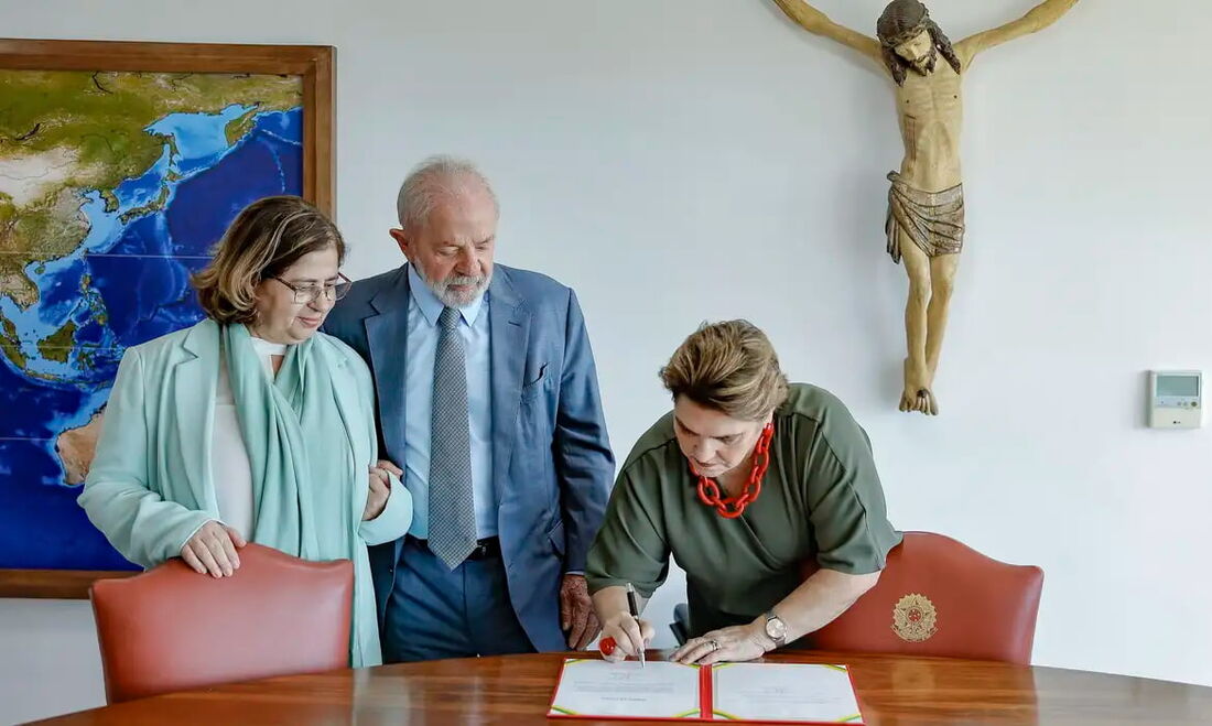 A nova ministra das Mulheres, Márcia Lopes assumiu o cargo nesta segunda-feira (5), no lugar de Cida Gonçalves