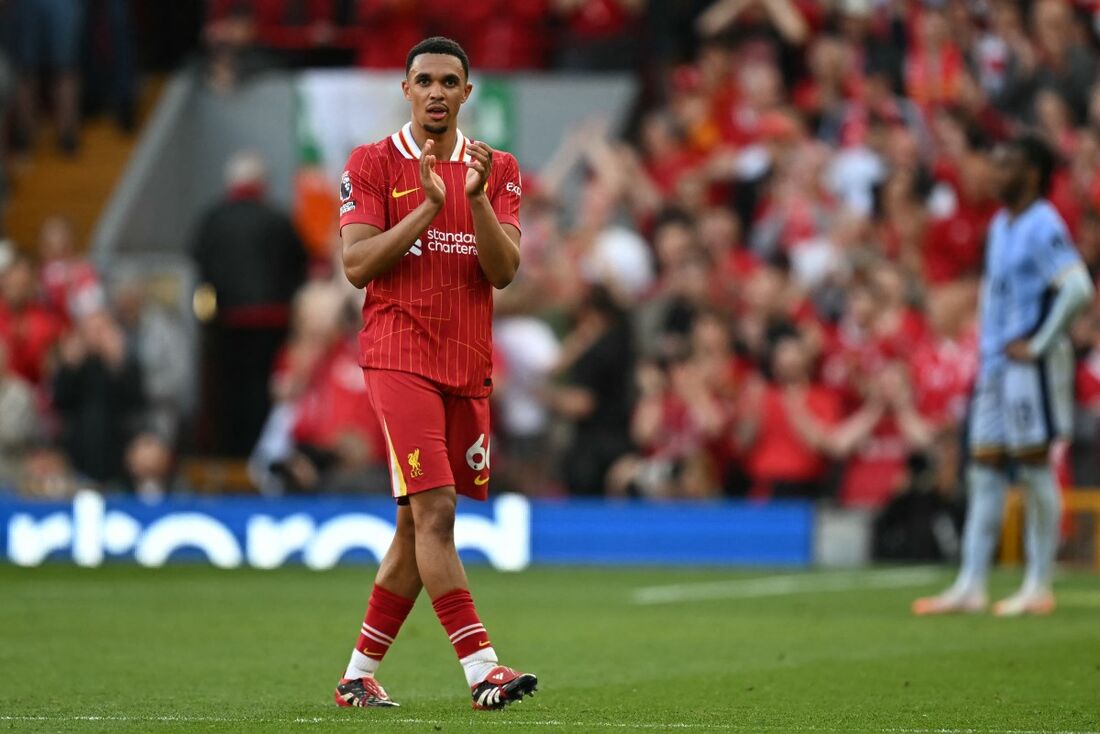 Trent Alexander-Arnold é anunciado como jogador do Real Madrid