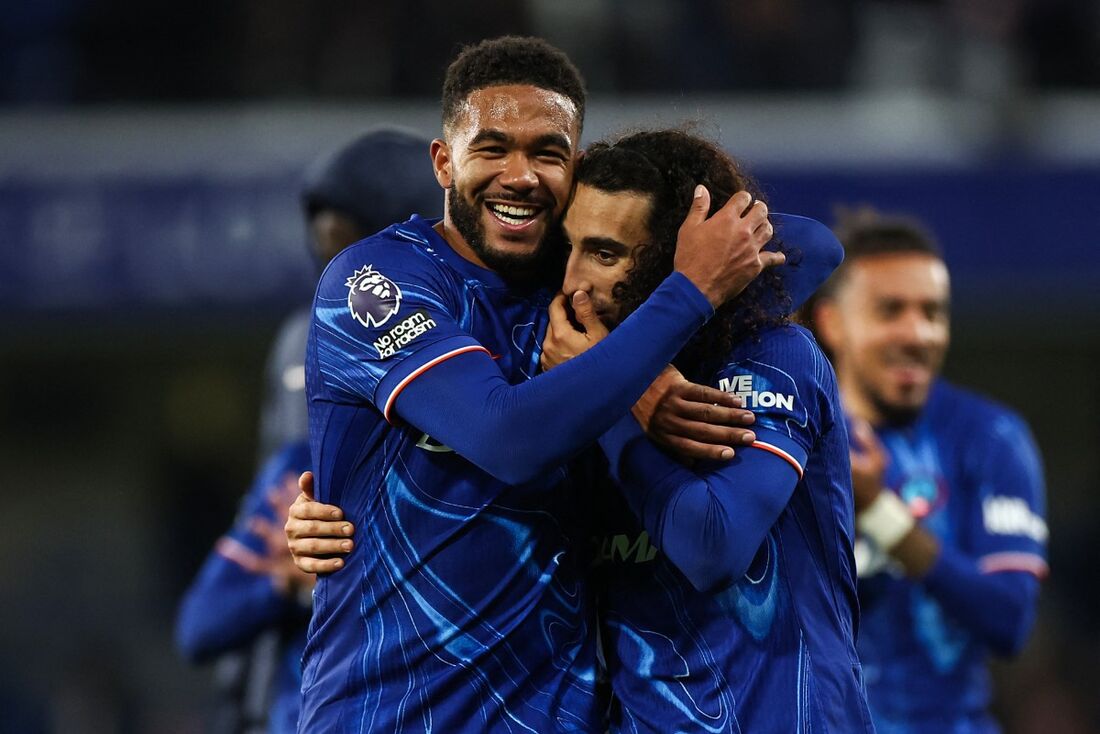 Cucurella foi pego de surpresa com a presença do presidente Trump