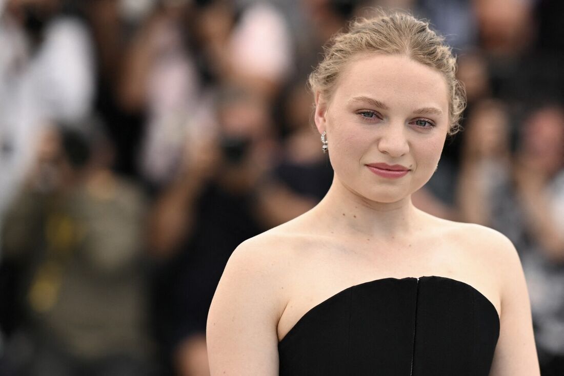 Mia Threapleton no Festival de Cannes