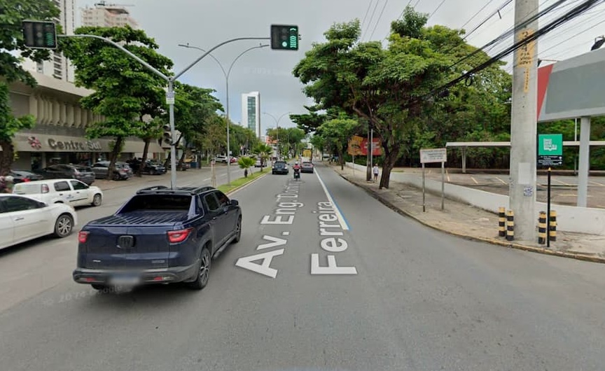 Assalto a ônibus ocorreu na Domingos Ferreira