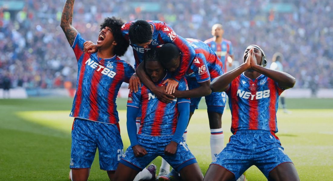 Crystal Palace vence Copa da Inglaterra com gol de Eberechi Eze