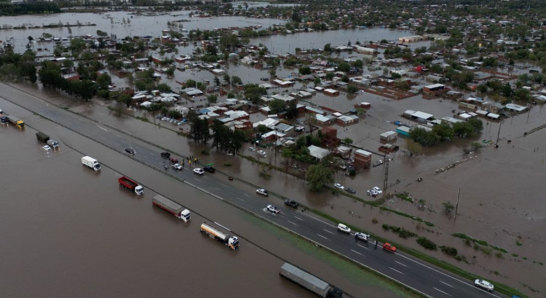 Área inundada após fortes tempestades em Campana, província de Buenos Aires