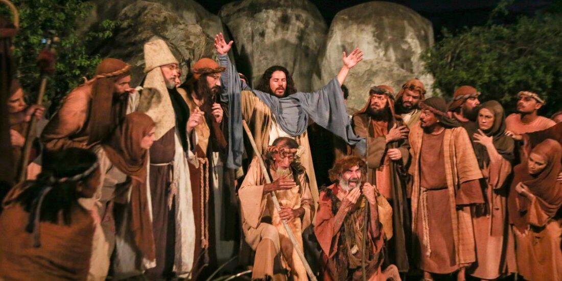 Espetáculo Paixão de Cristo acontece pontualmente durante o período da Semana Santa, na cidade-teatro de Nova Jerusalém