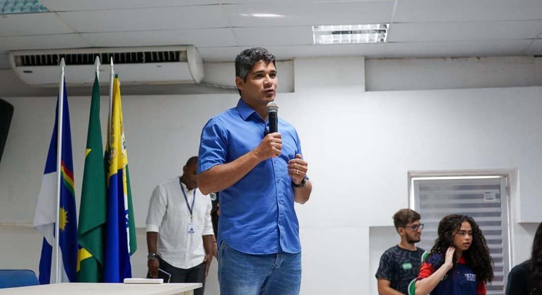 Renato Antunes inicia giro pelo Sertão com foco em demandas da rede estadual de ensino