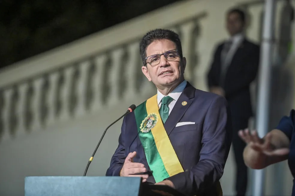 O governador Gladson de Lima Cameli, réu por corrupção, peculato, organização criminosa, lavagem de dinheiro e fraude à licitação